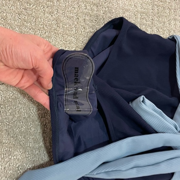 NWOT Mack and Mal Ribbed Contour Colorblock One Piece Small - Picture 3 of 4